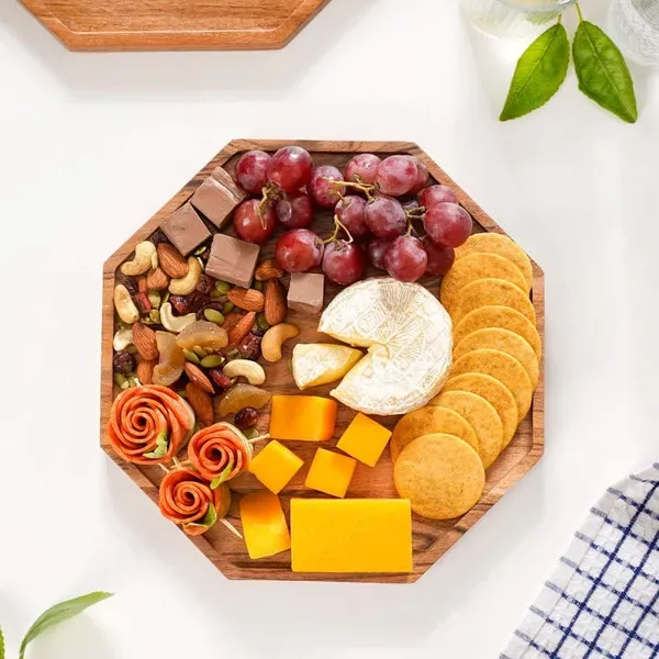 Brown_Serving_Platter_Made_Of_Teak_Wood