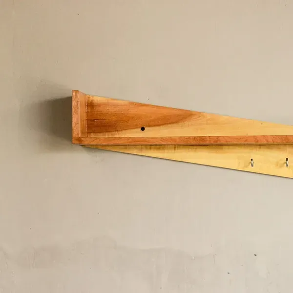 Brown_Teak_Wood_Wall_Shelf_Keychain_Holder