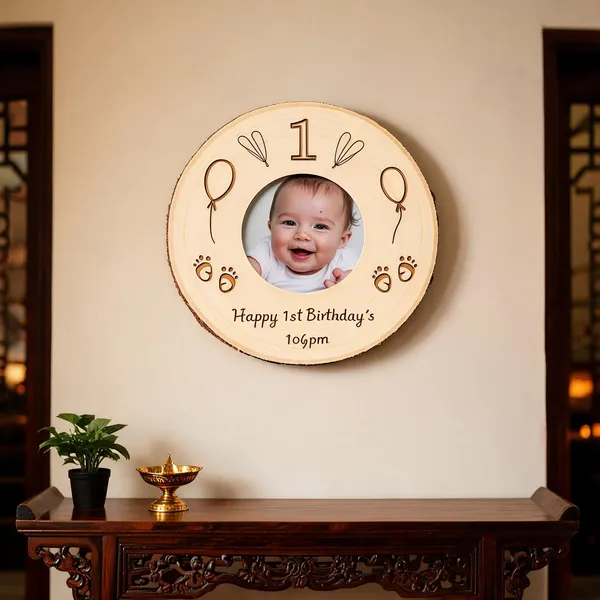 1St_Birthday_Baby_Engraved_On_Wood_Frame_For_1St_Birthday