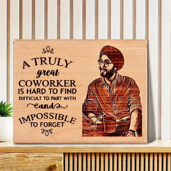 Customizable_Corporate_Logo_Engraved_On_Wood_Frame_For_Office_And_Corporate_Gifts