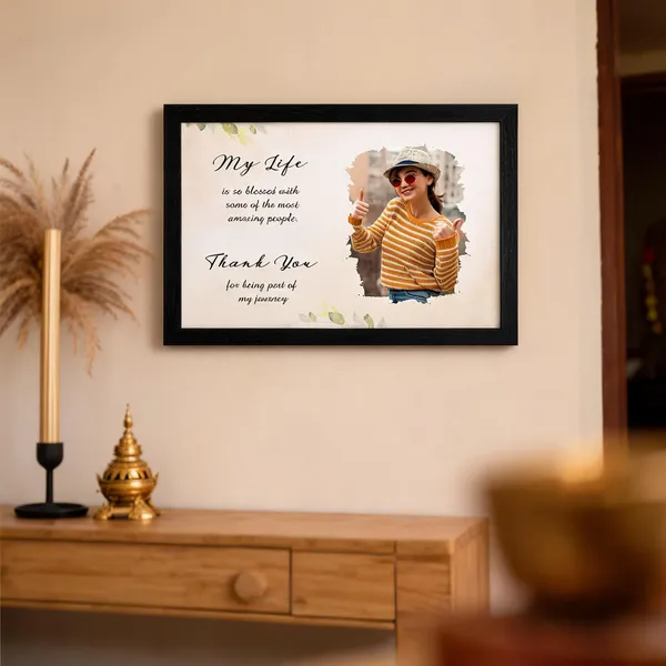 Customizable_Office_Moments_Frame_For_Gift_For_Colleagues_|_Engraved_On_Wood