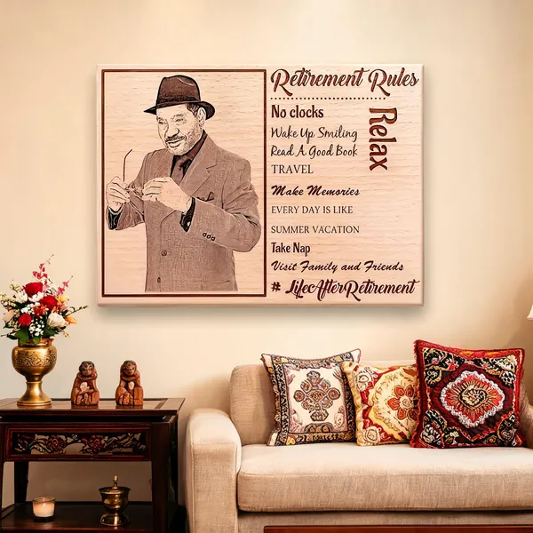 Years_Of_Dedication_Engraved_On_Wood_Frame_For_Retirement