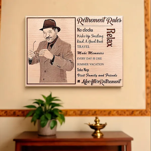 Years_Of_Dedication_Engraved_On_Wood_Frame_For_Retirement