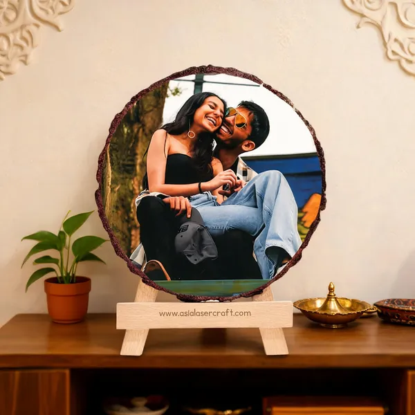 Customizable_Uv_Printed_Photo_Frame_Round_Shape_|_Engraved_On_Wood