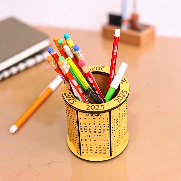 Wooden_Calendar_With_Pen_Stand_Acrovision