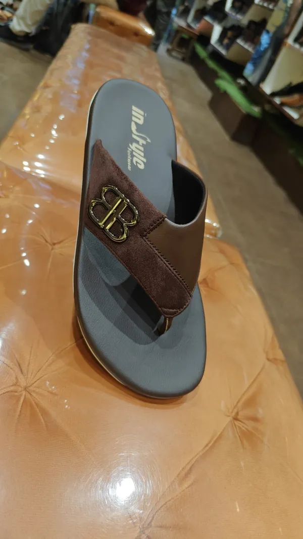 Brown_Leather_Comfort_Flip-Flops_For_Men