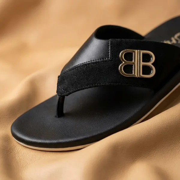 Men'S_Casual_Sandals_With_Gold_Accent