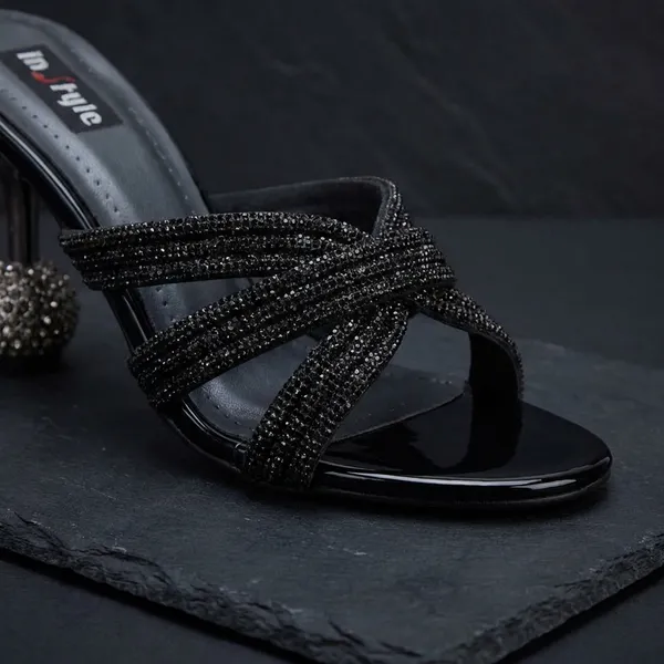 Elegant_Black_Strappy_Heeled_Sandals_With_Embellished_Straps