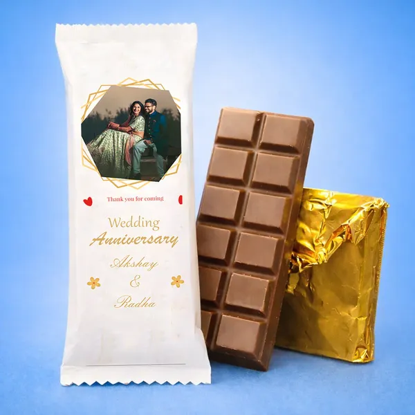 Customizable_Wedding_Anniversary_Chocolate_Bar_With_Photo_And_Names
