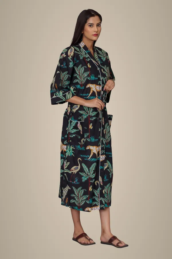 Black_Jungle_Print_Kimono_Robe_With_Leopard_And_Palm_Motifs