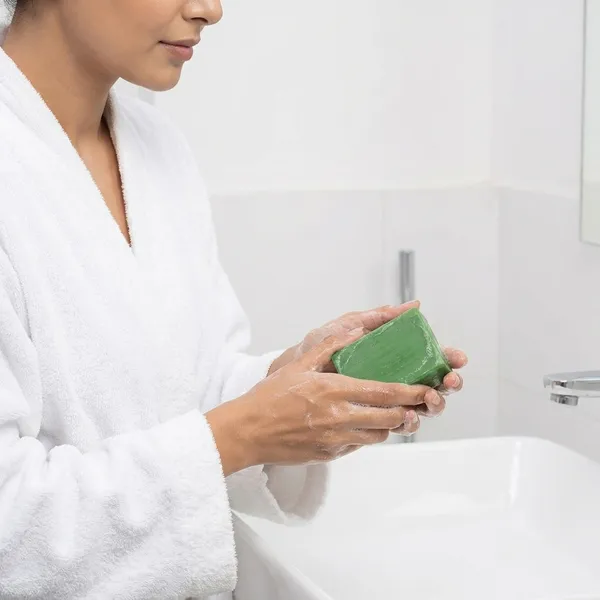 Neem_Herbal_Soap_Anti_Acne_Bathing_Bar_100G_Pack_Of_6