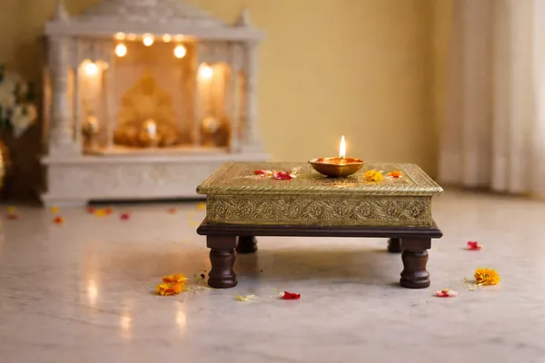 Brass_Wood_And_Brass_Premium_Chowki_Bajot_For_Home_Decor