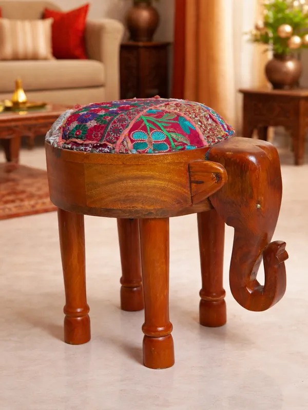 Wood_Wooden_Premium_Table_And_Seaters_For_Home_Decor