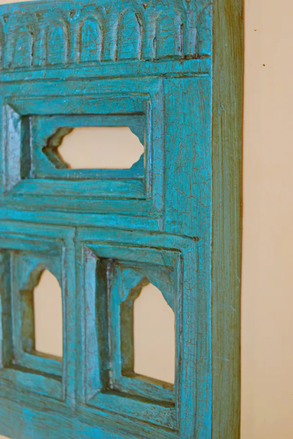 Rustic_Blue_Wooden_Premium_Jarokha_And_Frames_For_Home_Decor