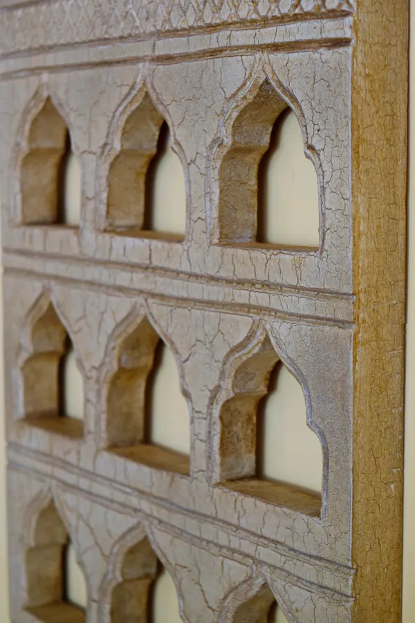 White_Wooden_Premium_Jarokha_And_Frames_For_Home_Decor