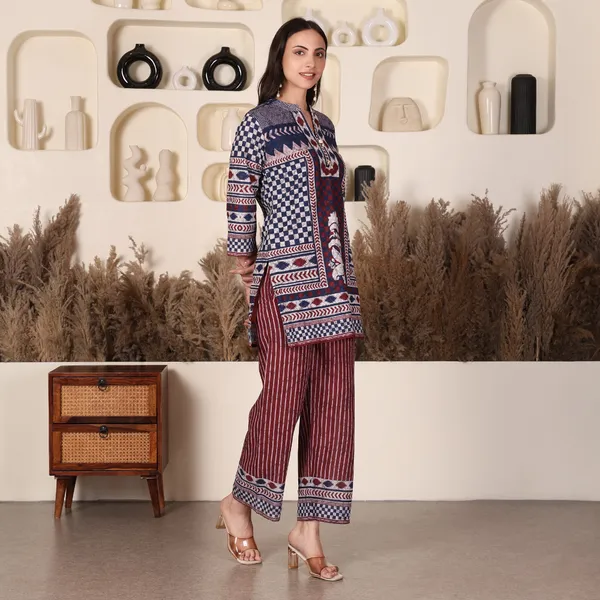 Blue_and_Maroon_Chikan_Co-ord_Set