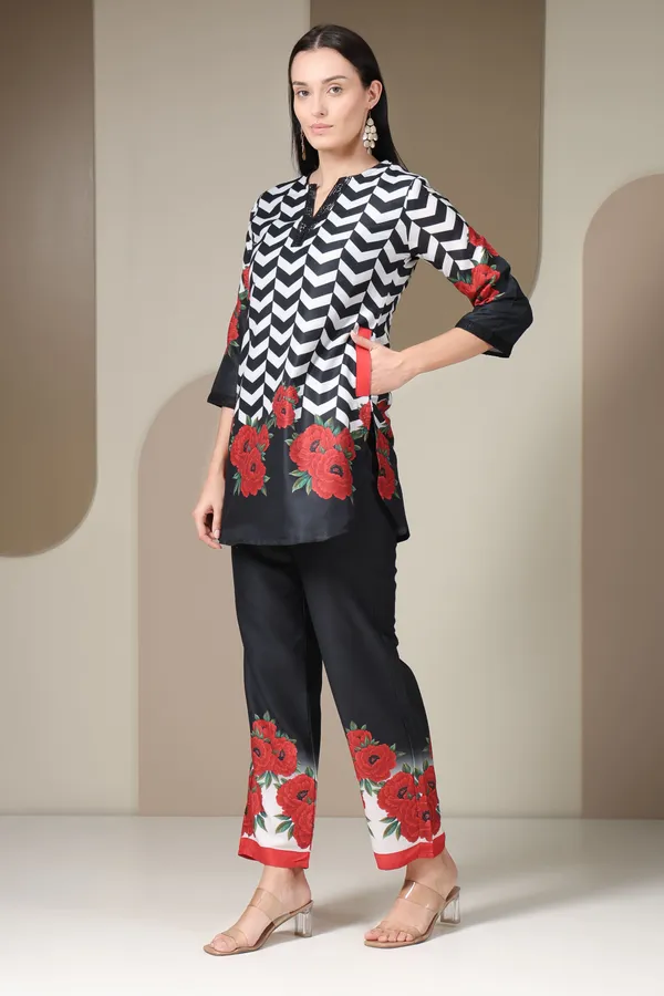 Black_And_White_Chevron_Print_Co-ord_Set_With_Floral_Border