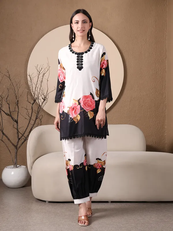 Women's_White_Co-ord_Set_With_Black_Floral_Print_And_Lace_Detailing