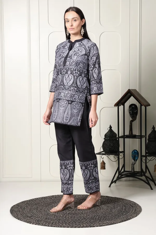 Black_And_White_Paisley_Printed_Co-ord_Set