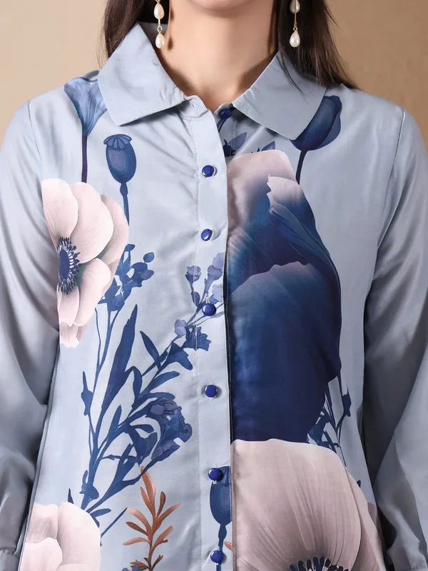 White_Floral_Print_Collared_Shirt_Set_With_Blue_Poppy_Design