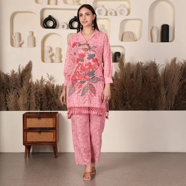 Pink_Chikan_Co-ord_Set_With_Lace_Detailing