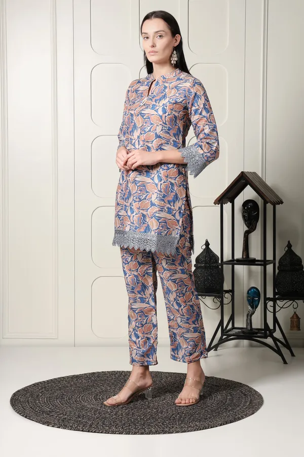 Women's_Floral_Printed_Co-ord_Set_With_Lace_Detailing_-_Blue_And_Peach