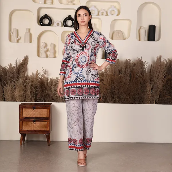 Geometrical_Print_V-Neck_Chikan_Co-ord_Set