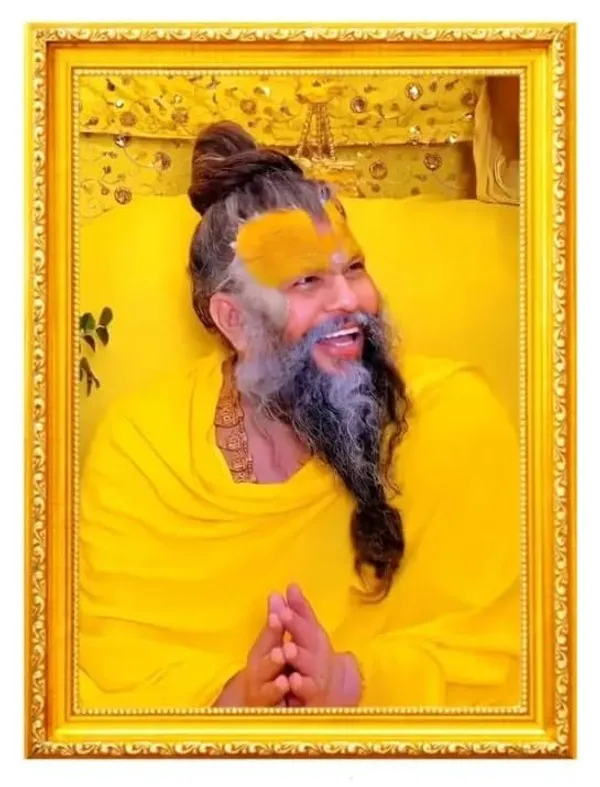 Golden_Shri_Premanand_Govind_Sharan_Ji_Maharaj_Religious_Photo_Frame_For_Mandir_Home_Wall_Decor