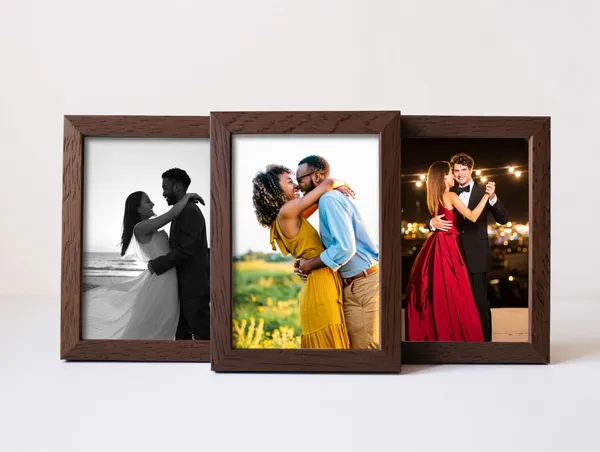 Brown_Customized_Picture_Frame_Set_Of_3_Wooden_Photo_Frames_6_X_8_Inches