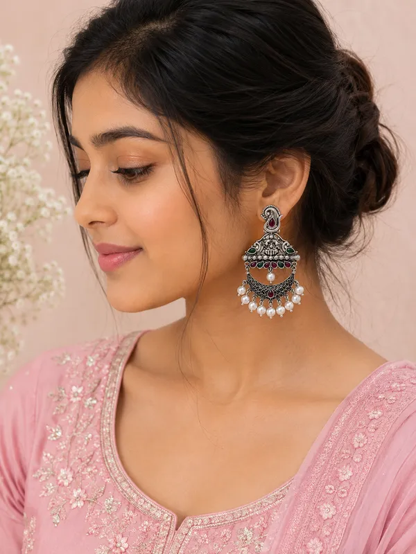 Silver_Oxidized_Peacock_Motif_Chandbali_Earrings_With_Pearl_Drops