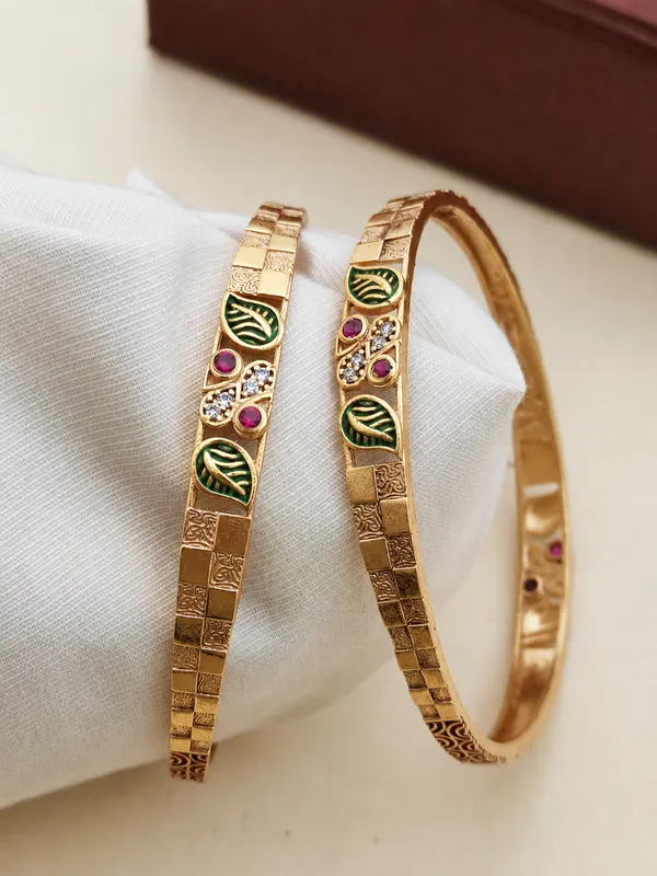 Gold_Plated_Green_Enamel_Leaf_Design_Bangles_For_Women