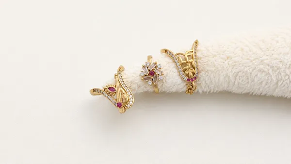Rose_Gold_Floral_And_Butterfly_Adjustable_Ring_Set