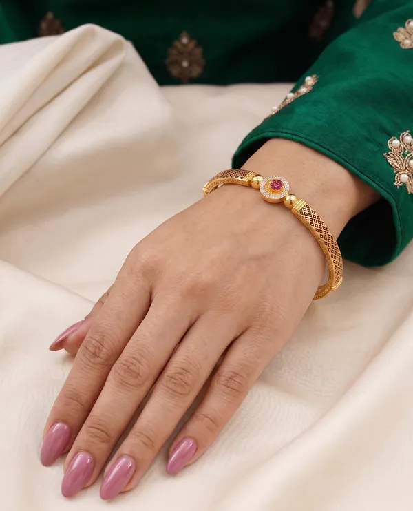 Gold_Plated_Ruby_American_Diamond_Bangle_Set