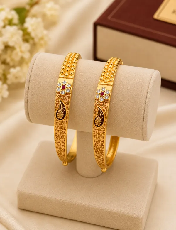 Gold_Plated_Kundan_Stone_Embellished_Bangles_For_Women