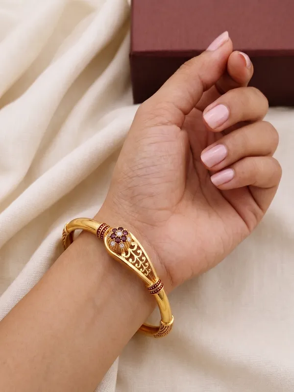 Gold_Plated_Ruby_Studded_Traditional_Bangles_For_Women