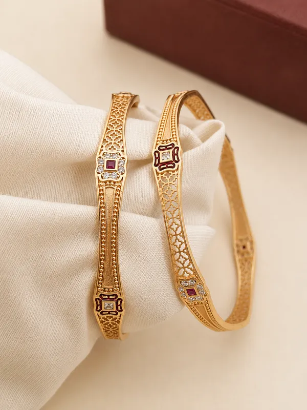 Gold_Plated_Ruby_Stone_Studded_Filigree_Bangles_For_Women