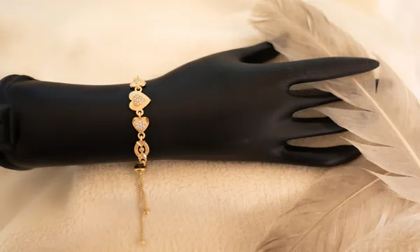Gold_Tone_Heart_Charm_Adjustable_Bracelet_For_Women