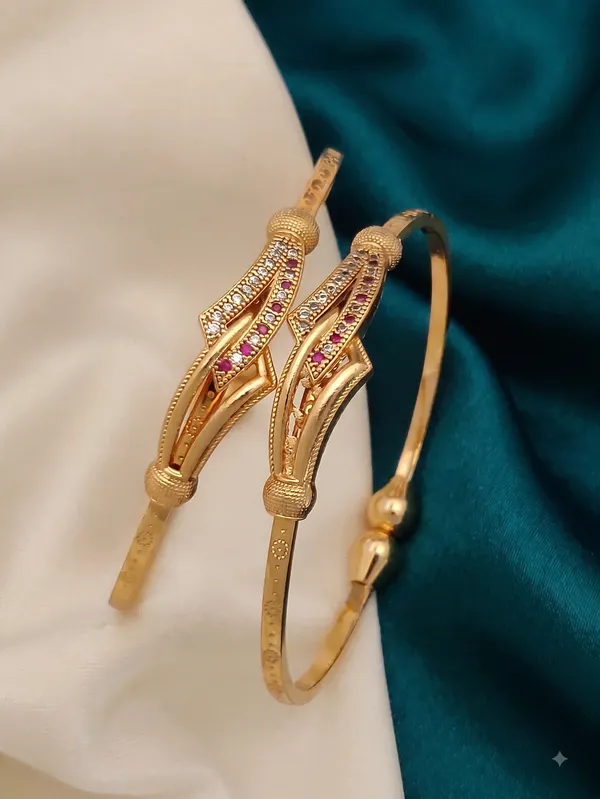 High_Gold-Plated_Geometric_Diamond-Shaped_Ruby_&_AD_Embedded_Bangles_(Set_of_2)