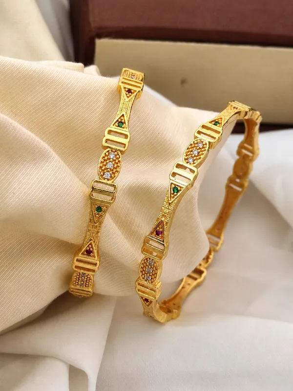 Gold_Plated_Stone_Studded_Traditional_Bangle_Set_For_Women