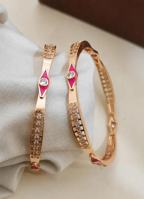 Gold_Plated_Crystal_Studded_Enamel_Bangle_Set