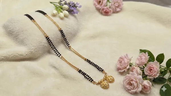 Black_And_Gold_Beaded_Mangalsutra_Necklace_For_Women