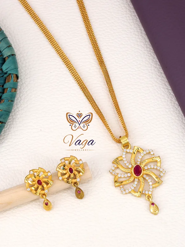 Micro_High_Gold_Plated_&_Diamond_Studded_Forming_Pendent_Chain_Set_with_Matching_Earrings_For_Woman