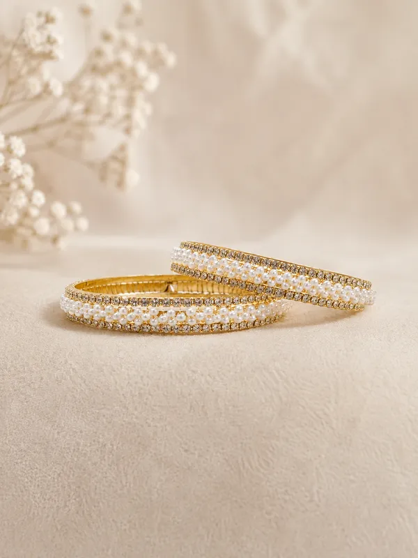 Gold_Plated_Pearl_Embellished_Bangle_Set