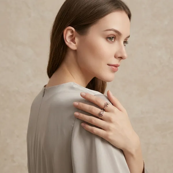 Rose_Gold_Crystal_Embellished_Ring_Set_For_Women