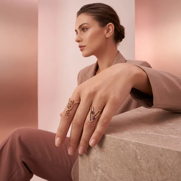 Rose_Gold_Crystal_Embellished_Ring_Set_For_Women