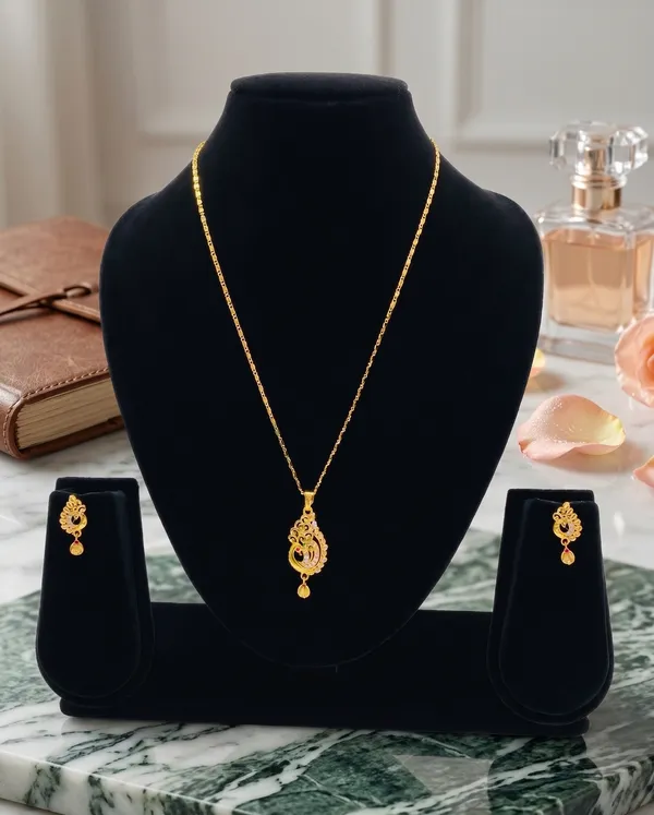 Gold_Plated_Peacock_Design_Pendant_Necklace_Set_With_Earrings