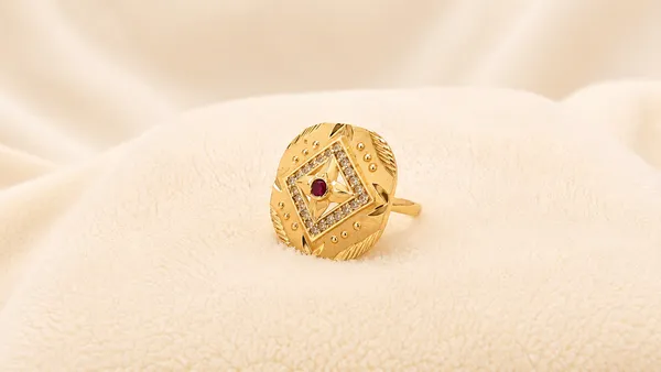 Gold_Tone_Textured_Round_Ring_With_Crystal_Accent