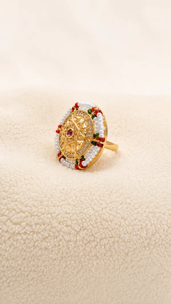 Gold_Plated_Traditional_Circular_Pendant_Adjustable_Ring