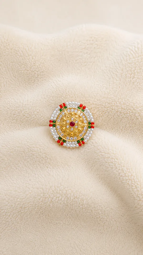 Gold_Plated_Traditional_Circular_Pendant_Adjustable_Ring