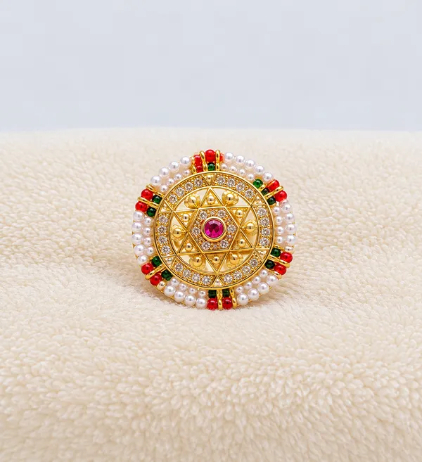 Gold_Plated_Traditional_Circular_Pendant_Adjustable_Ring